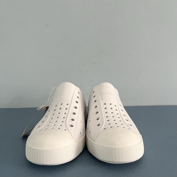 NWT Native Jefferson Shell White Slip-On EVA Unisex Sneakers - Picture 3 of 11